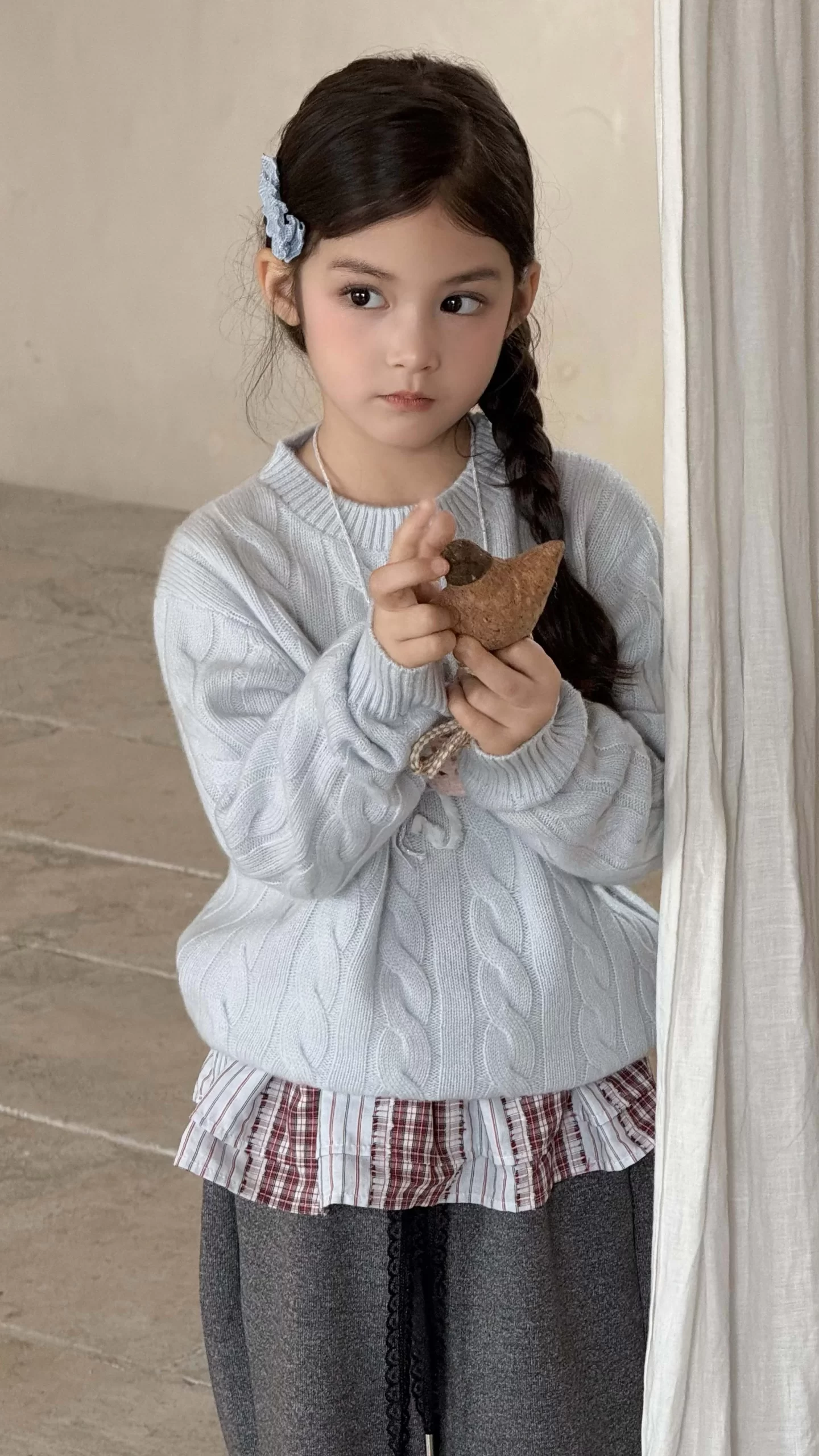 Cable-Knit Crew Neck Cashmere Jumper